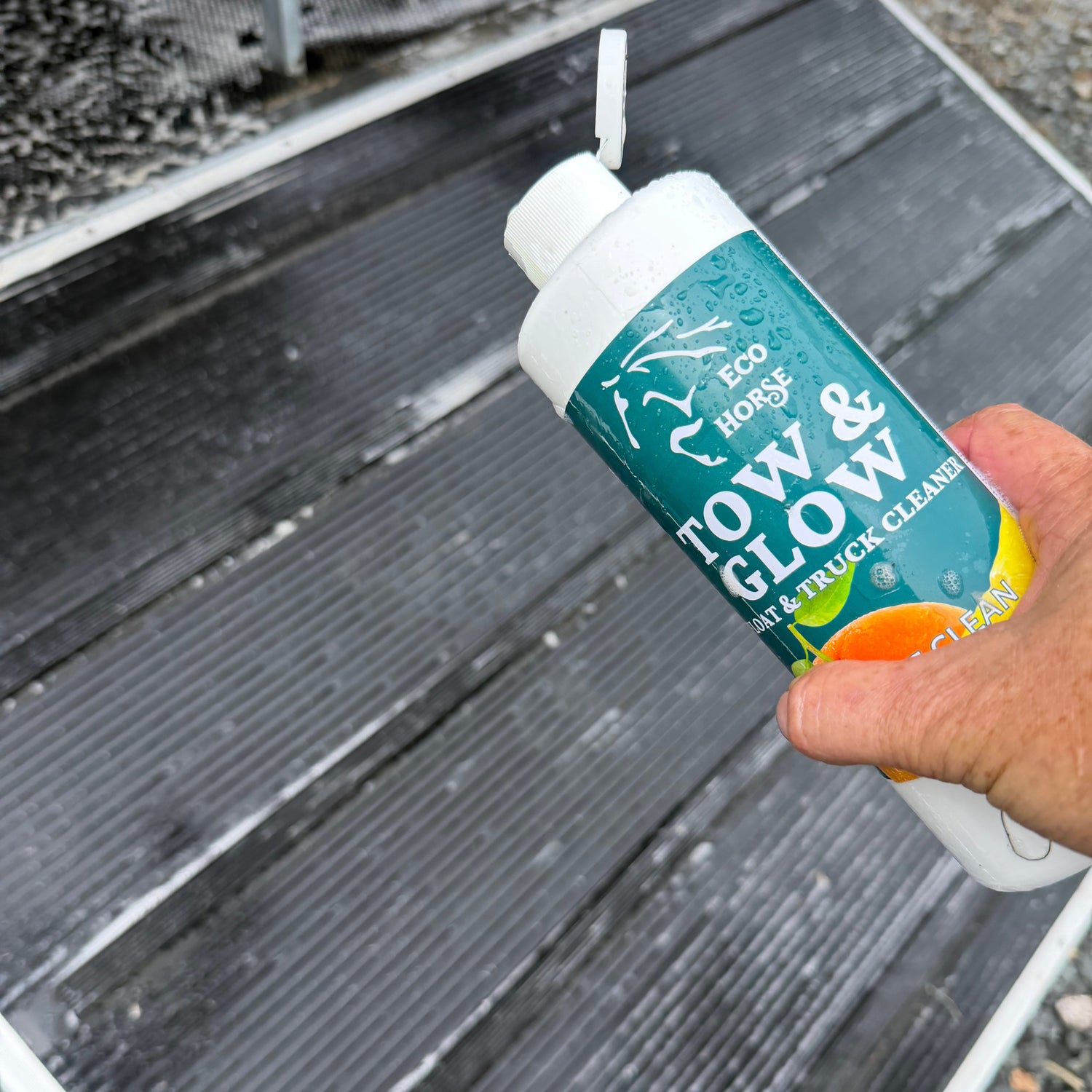 Refill Pouch Tow &amp; Glow Float &amp; Truck Cleaner
